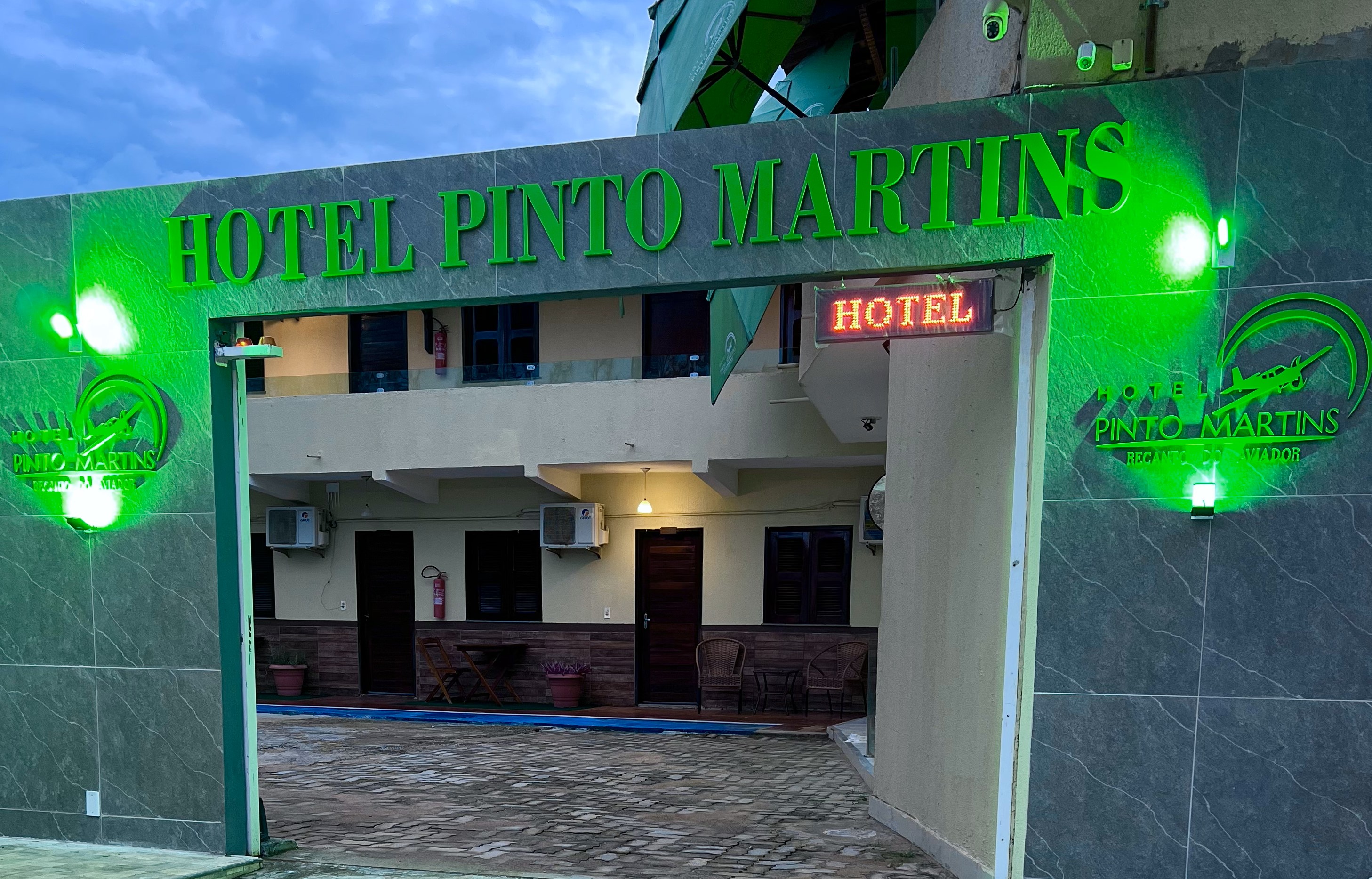 HOTEL PINTO MARTINS